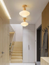 Deckenlampe aus Massivholz im cremefarbenen Stil