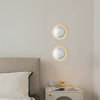 Cremefarbene Wandlampe fürs Schlafzimmer