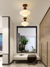 Deckenlampe aus Massivholz im cremefarbenen Stil