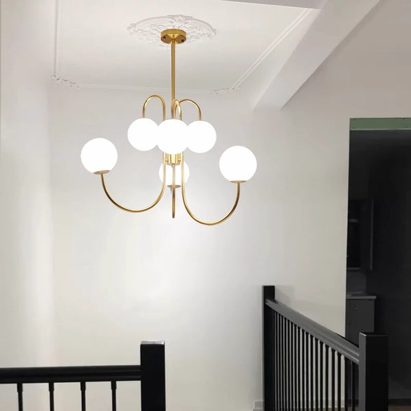 Lustre boule en verre blanc laiteux Nordic Magic Bean