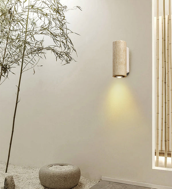 Gelbe Nachttisch-Wandlampe aus Travertin