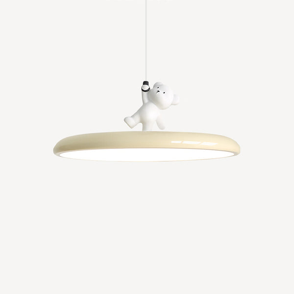 Kreativer Kronleuchter mit Cartoon-Bären