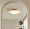 Deckenlampe aus cremefarbenem Strohhut