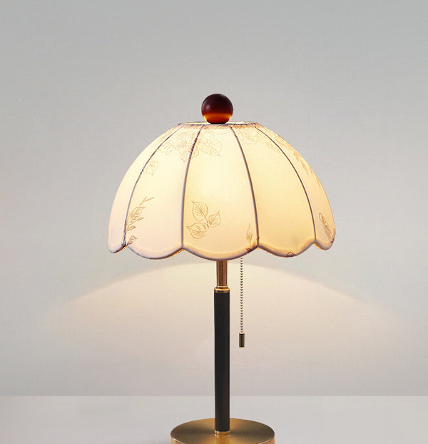 French retro solid wood table lamp
