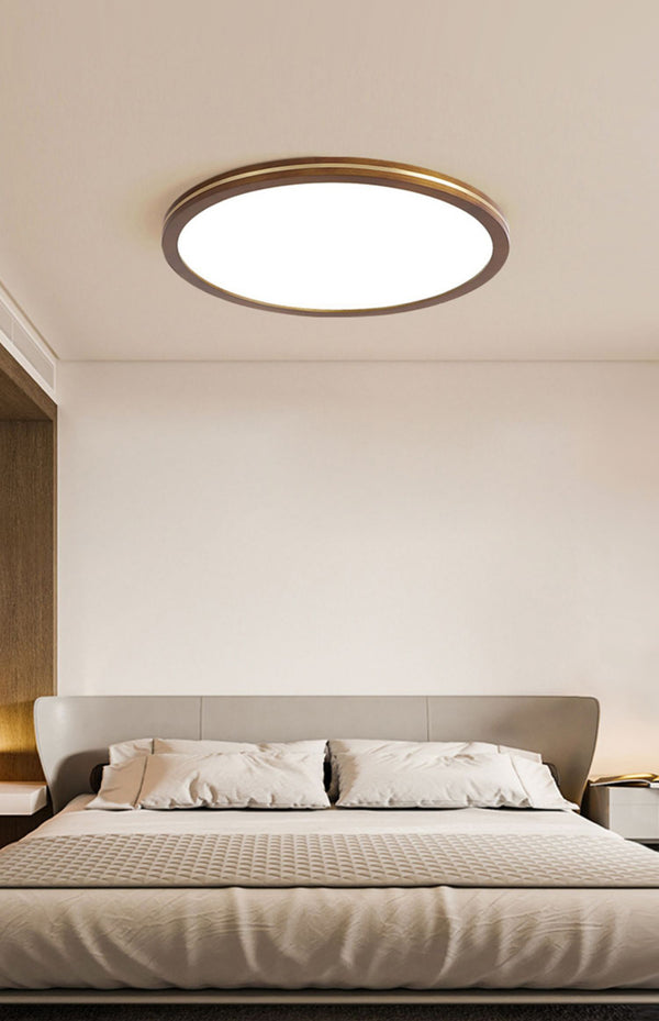 LED-Deckenleuchte aus Walnussholz