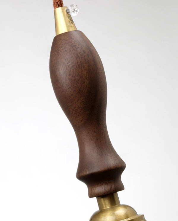 Lustre médiéval en verre de noyer