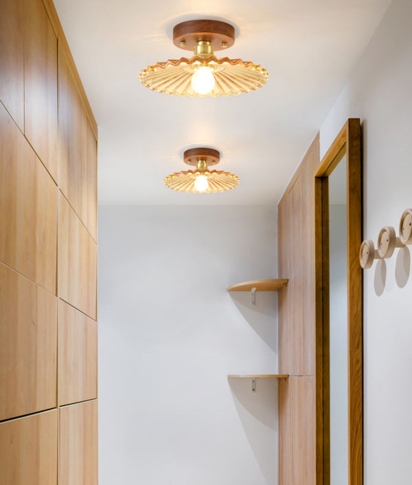 Deckenlampe aus Walnussglas im mittelalterlichen Stil