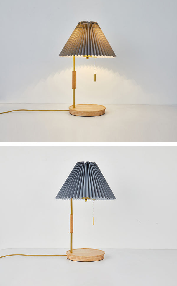Retro plissierte Massivholz Tischlampe