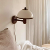 Wandlampe Pilz aus Massivholz