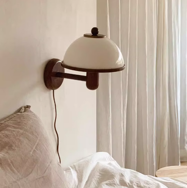 Wandlampe Pilz aus Massivholz