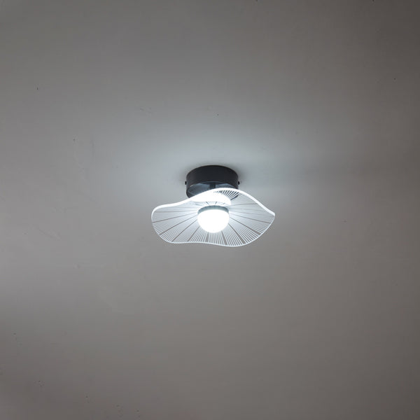 Creative lotus leaf ceiling lamp