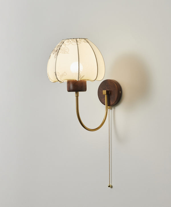Vintage solid wood bedroom wall lamp