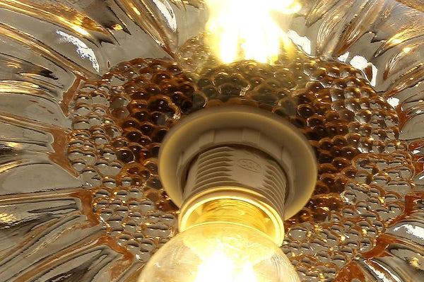 Lustre médiéval en verre de noyer