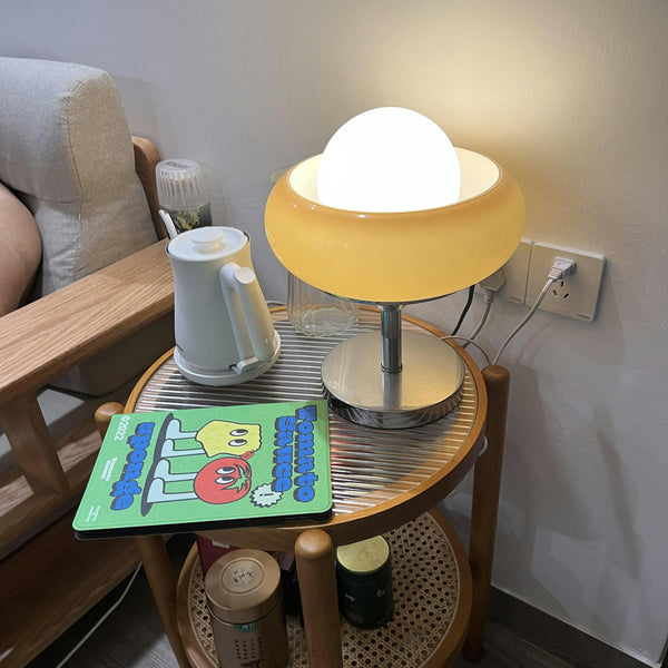 Medieval vintage egg tart table lamp