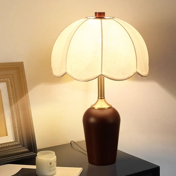 Lampe de table d'étude de chambre à coucher rétro en bois massif entièrement en cuivre