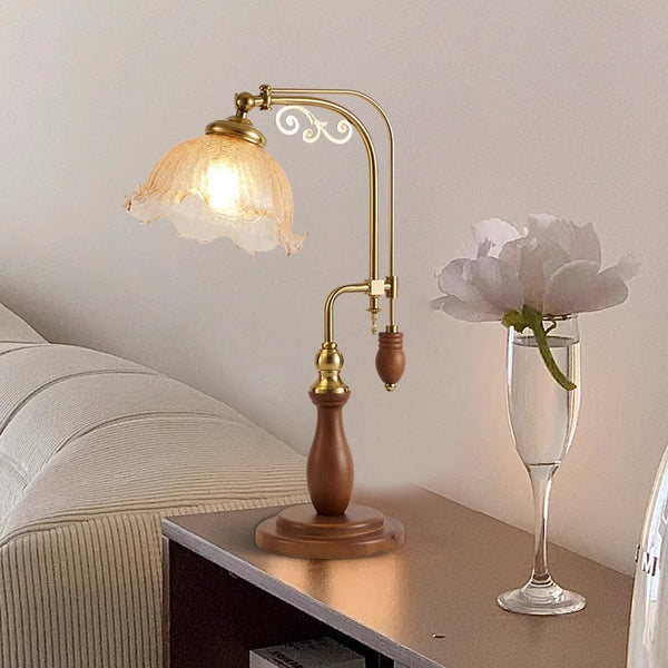 Medieval style bedroom bedside study flower table lamp