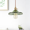 Lustre en verre vert frais