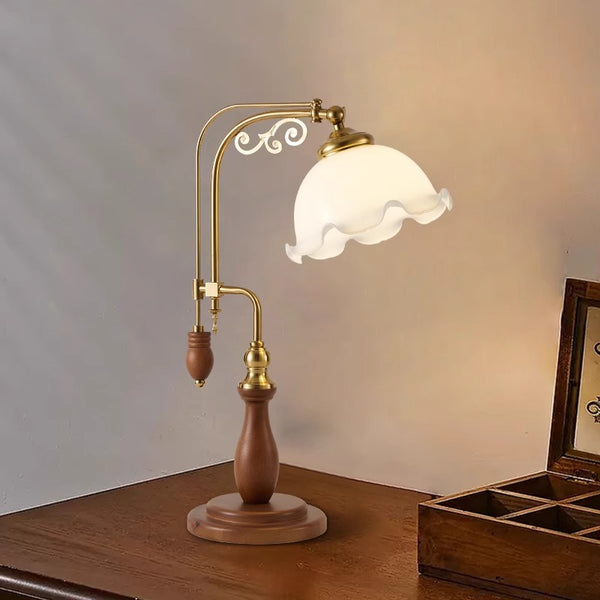 Medieval style bedroom bedside study flower table lamp
