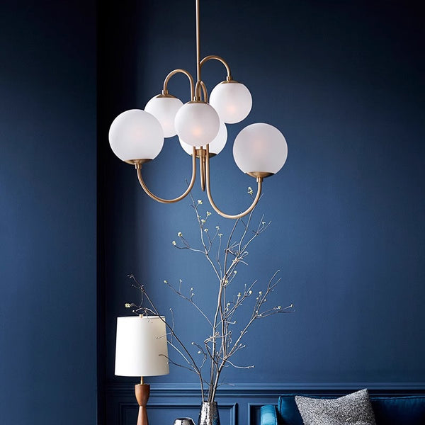 Lustre boule en verre blanc laiteux Nordic Magic Bean