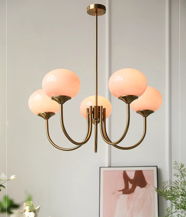 Cremefarbener Bauhaus-Kronleuchter aus Glas