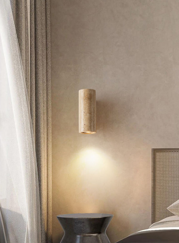 Gelbe Nachttisch-Wandlampe aus Travertin