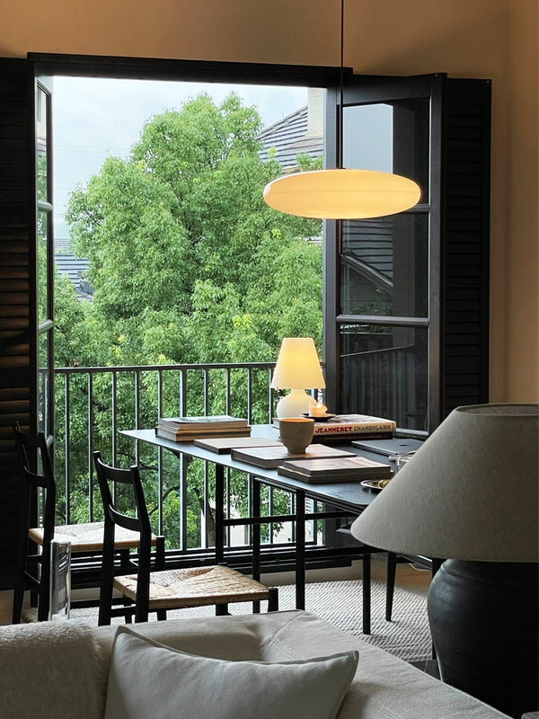 Lustre de restaurant créatif en forme d'OVNI