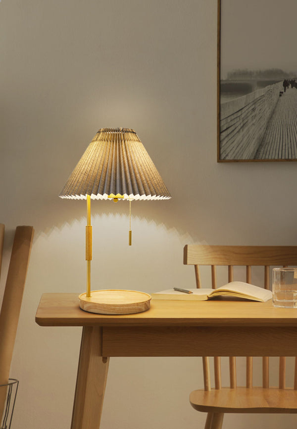 Retro plissierte Massivholz Tischlampe