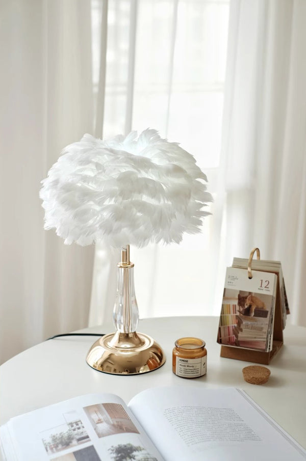 Lampe de chevet de chambre à coucher en plumes