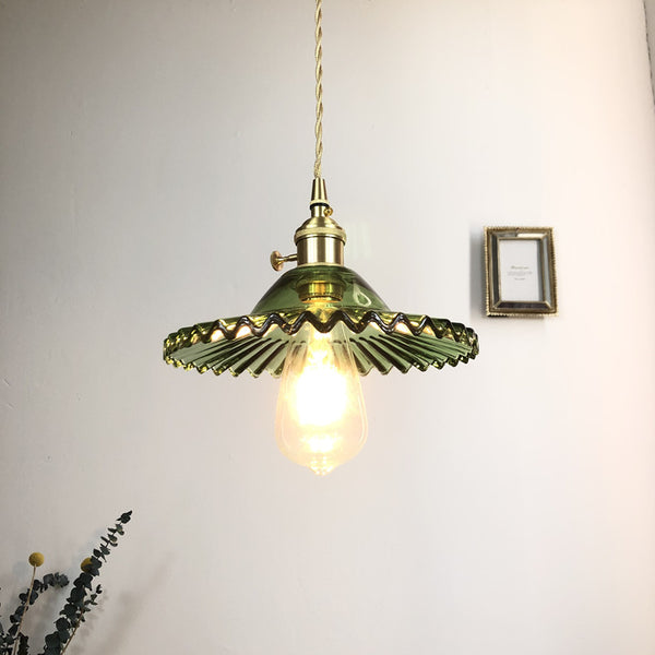 Lustre en verre vert frais