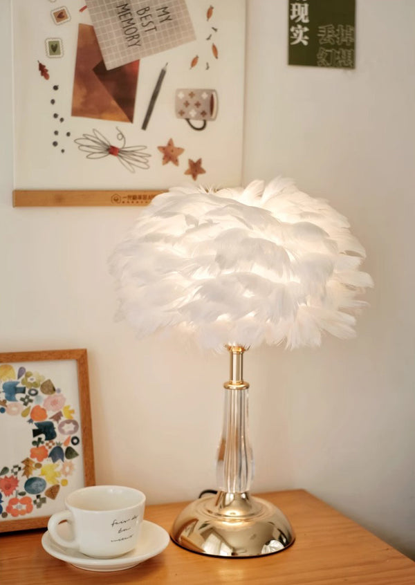 Lampe de chevet de chambre à coucher en plumes
