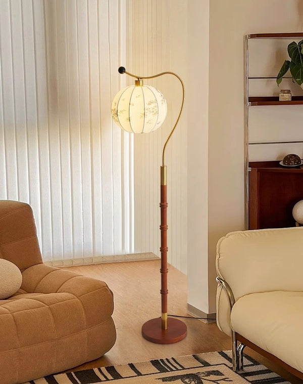 Lampadaire de chambre en bois massif de style médiéval
