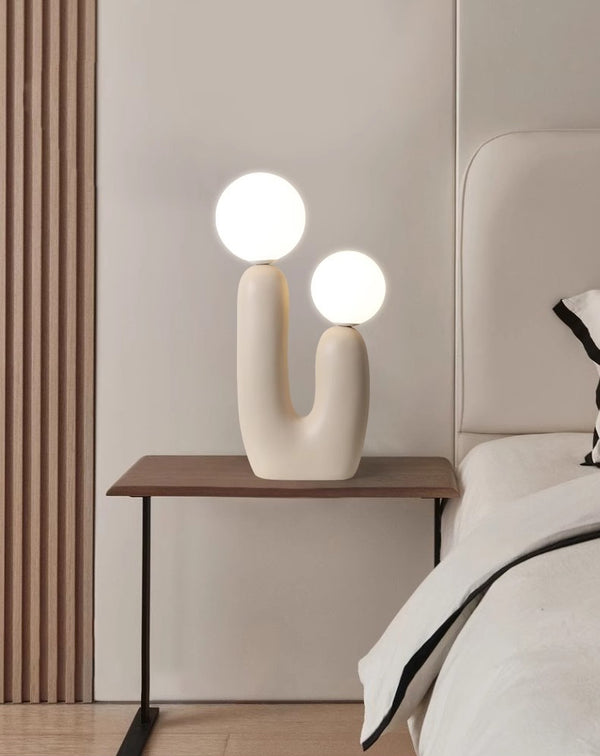 Nordic creative double head ball table lamp