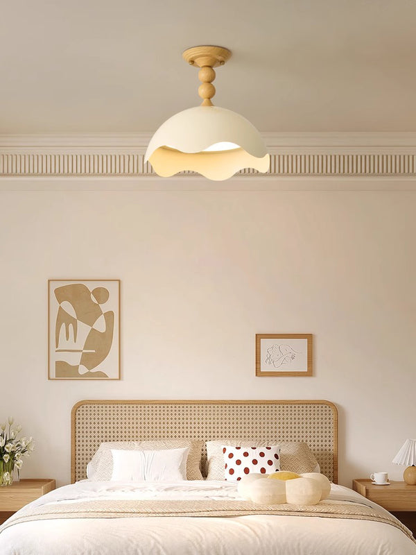 Plafonnier de chambre de style médiéval de style crème