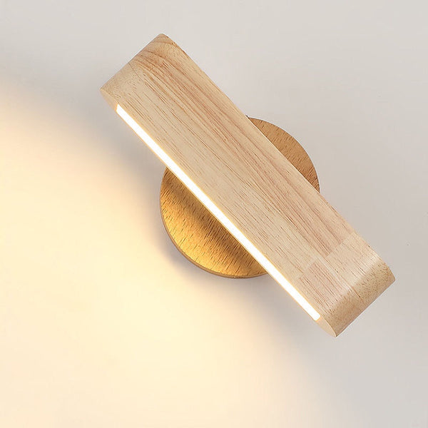 LED-Wandleuchte aus Massivholz