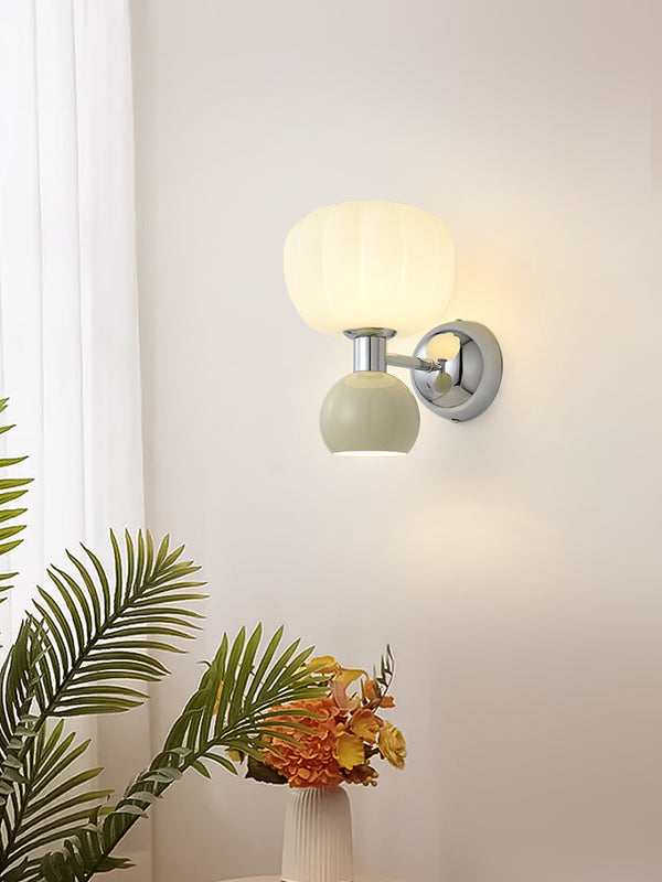 Creative pumpkin shape wall lamp