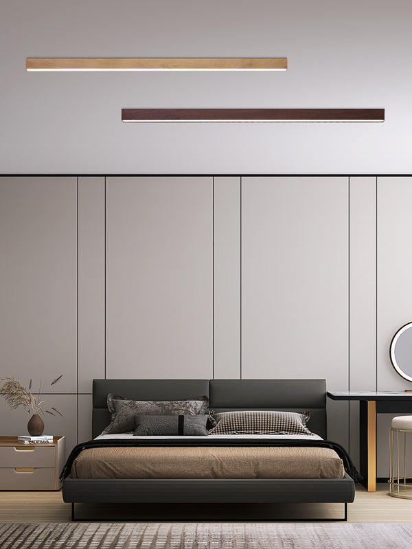 Lange Deckenlampe im japanischen Stil
