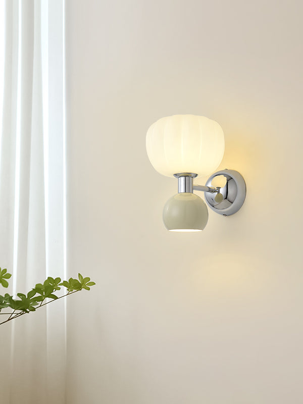 Creative pumpkin shape wall lamp