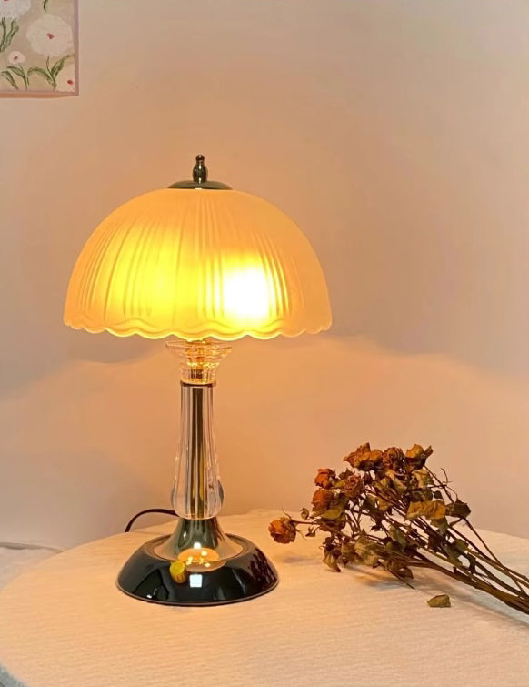 Lampe de chevet créative en forme de champignon pour chambre à coucher
