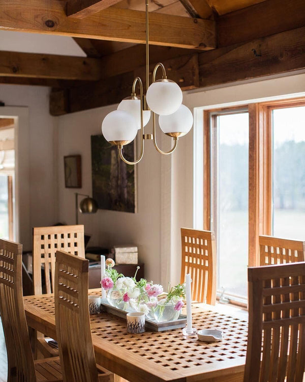 Lustre boule en verre blanc laiteux Nordic Magic Bean