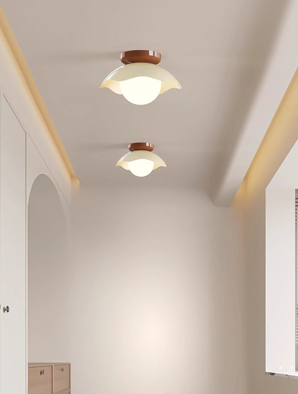 Cream style creative flower aisle ceiling lamp