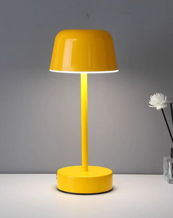 Creative LED mushroom table lamp