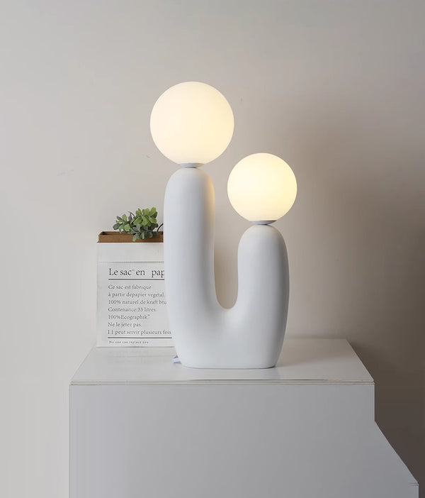 Nordic creative double head ball table lamp