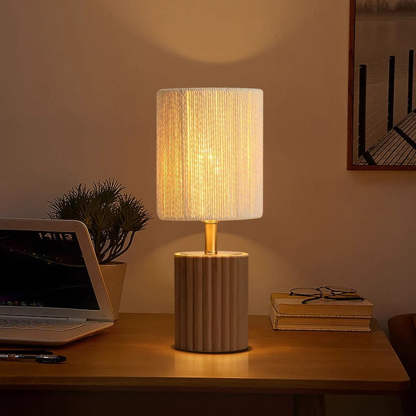 Schlafzimmer-Tischlampe aus Massivholz im japanischen Stil