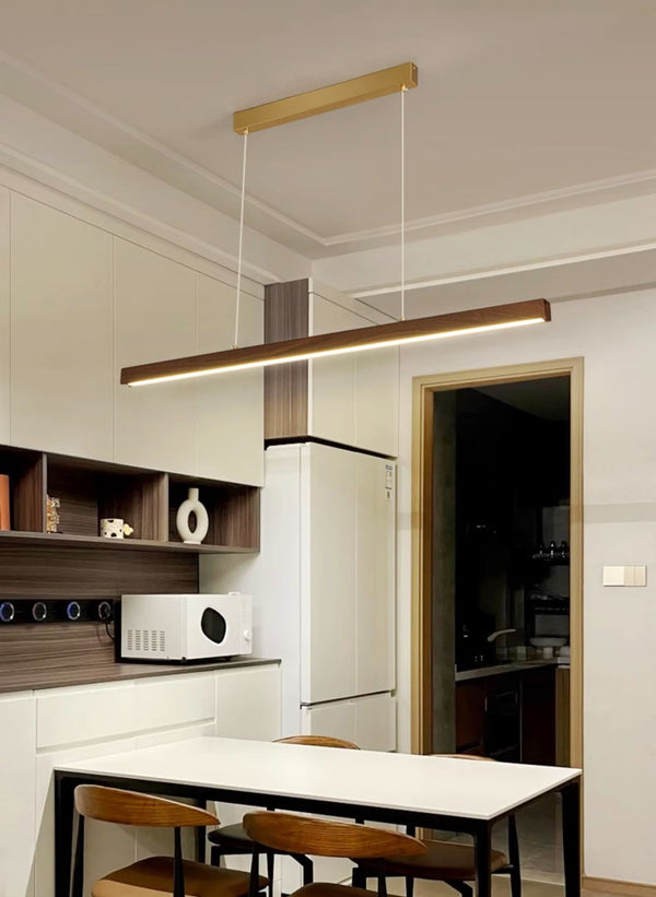 Suspension de table à manger en noyer