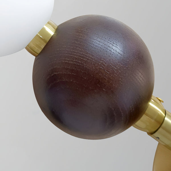 Lustre boule en bois massif à longues bandes de style médiéval