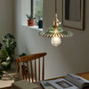 Lustre en verre vert frais