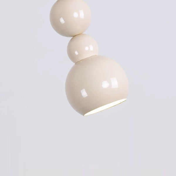 Kreativer Kronleuchter im cremefarbenen Stil mit Kürbislampe