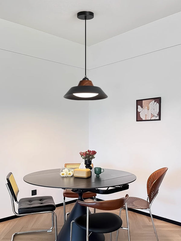 Creative fisherman hat restaurant chandelier