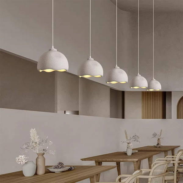 Kreativer Esszimmer-Kronleuchter im Wabi-Sabi-Stil
