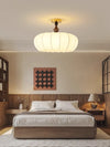 Plafonnier de chambre en tissu et bois massif